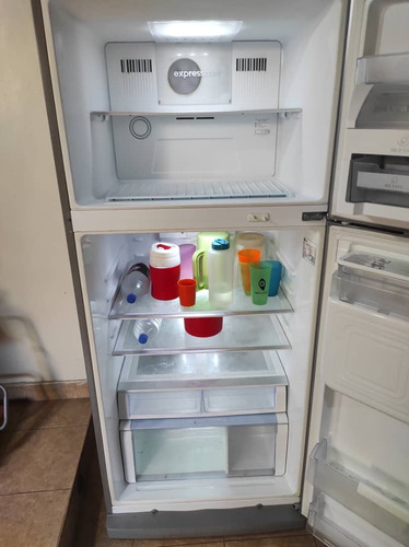 Nevera LG+ Lavadora LG (Usado)