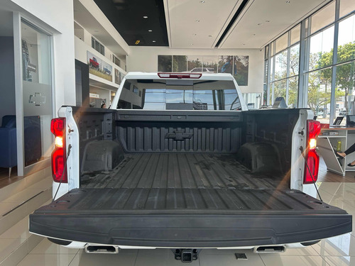 Chevrolet Cheyenne 6.2 Doble Cab Zr2 4X4 At