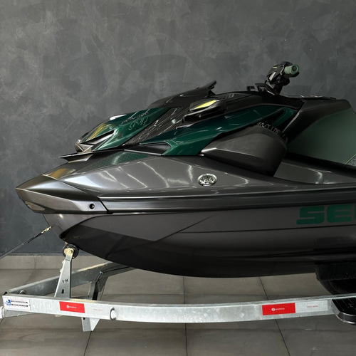 Jet Ski Seadoo Apex 300