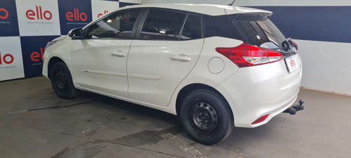Toyota Yaris 1.3 16V FLEX XL LIVE MULTIDRIVE