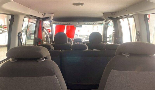 Imagem 6 de 9 de Fiat Doblò 1.8 Mpi Essence 7l 16v Flex 4p Manual