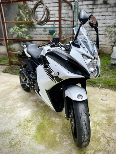 Yamaha Xj6f