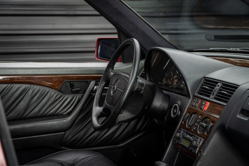 Imagem 12 de 14 de 1993 Mercedes-benz C220 W202