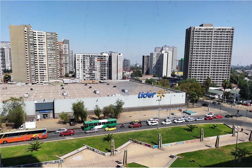Arriendo A Una Cuadra Metro Línea 1