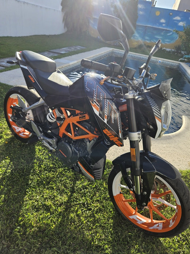 Imagen 12 de 24 de Ktm Duke 390