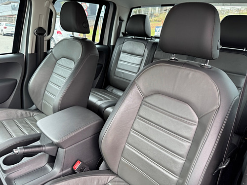 Volkswagen Amarok 3.0 Highline Cab. Dupla V6 4x4 Aut. 4p