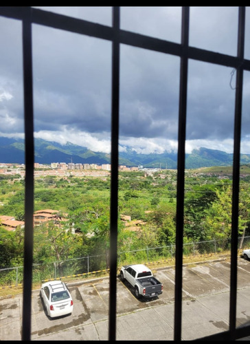 Venta De Apartamento En Nueva Casarapa, Conjunto La Zafra
