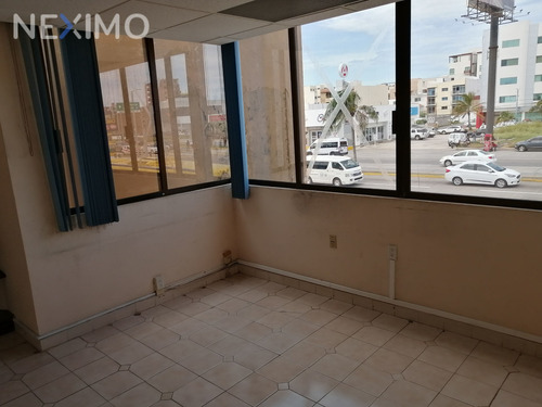 Imagen 8 de 12 de Rento Oficina En Corporativo De Boca Del Rio