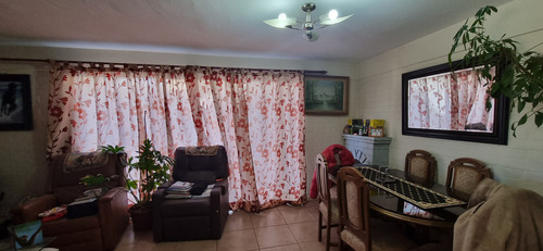 Vende Casa En Barrio Las Rosas De Machali