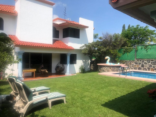 Casa En Renta En Lomas De Cocoyoc