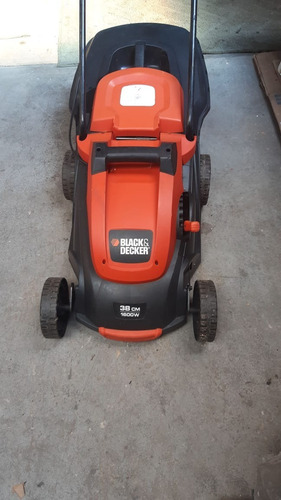 Cortador De Grama Black&decker 38cm 1600w Com Coletor Gr3800