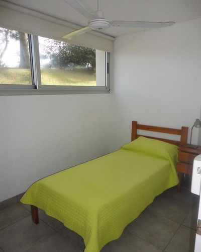 Casa En Venta De 4 Dormitorios En Laguna Blanca