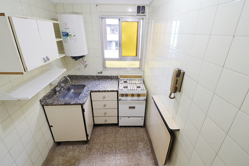 Departamento En Avenida Avellaneda 1100
