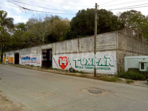 Terreno En Venta, Cerca De Central Autobus, Tuxpan  Veracruz Avenida Principal.