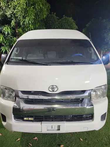 Toyota Hiace 2.7 Bus 15 Pas Mt