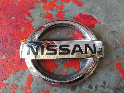 Emblema Nissan Np300 19086