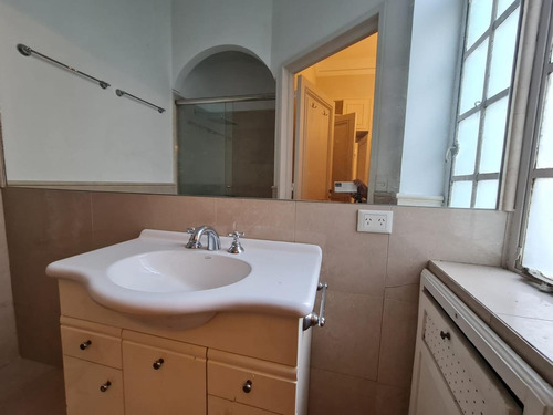 Imagen 20 de 30 de En Alquiler. Excelente Piso Estilo Francés. Recoleta