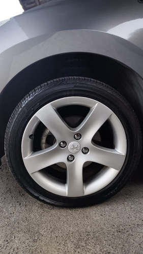 Peugeot 408 2.0 Allure Plus 143cv