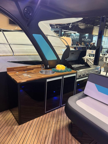 Pontoon Solara 300 Tip Top Novo!