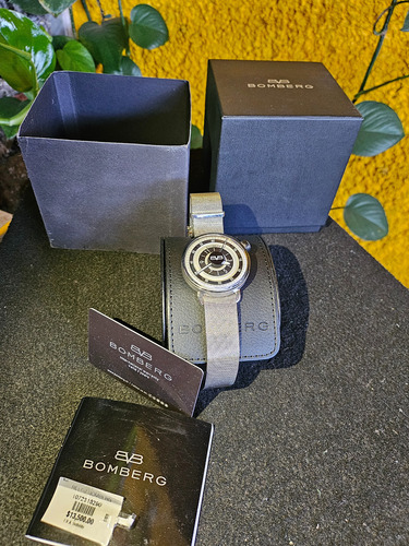 Reloj Bomberg Bb-01 Plateado