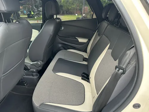 Renault Captur 2.0 Intens Automática