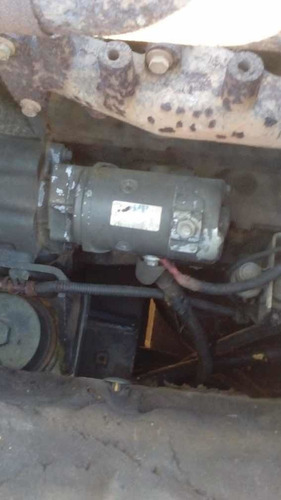 Hyundai 210 Año 2010