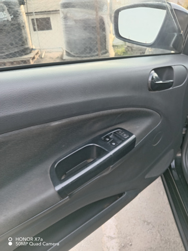 Wolkswagen Gol,sedan, 4 Puertas, Transmisión Mecánica