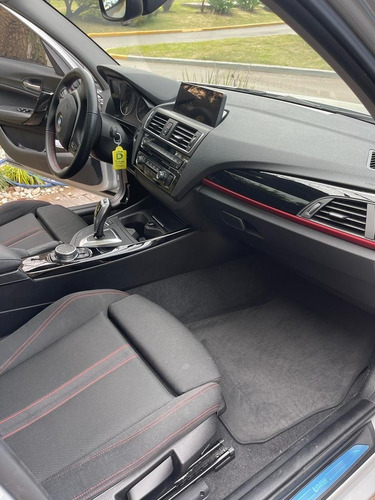 Imagen 4 de 9 de Bmw Serie 1 120i Sport Line 177cv