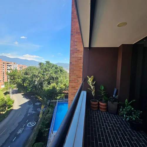 Unidad Ubicada En El Sector Del Esmeraldal Envigado 80 Mts Cod.290525-01