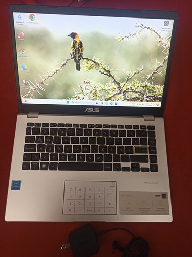 Laptop Asus E410m
