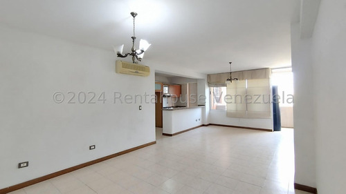 Luminoso Apartamento En Venta En El Este De Barquisimeto Cod 2 - 4 - 24499 **mehilyn Perez **