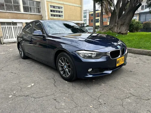 BMW Serie 3 2.0 320i F30 Standard