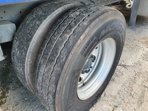 Iveco 240e28 Ano 2013 Truck Teto Alto Leito Chassi
