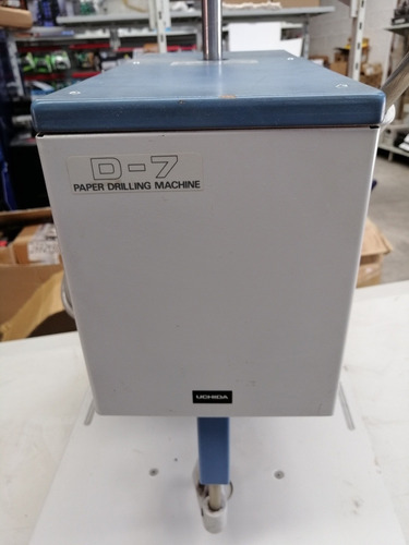 Taladro Electrico Para Papel Uchida Paper Punch D-7 (Usado)