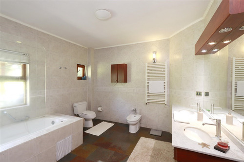 Excelente Casa En Angol, Ubicación Privilegiada.