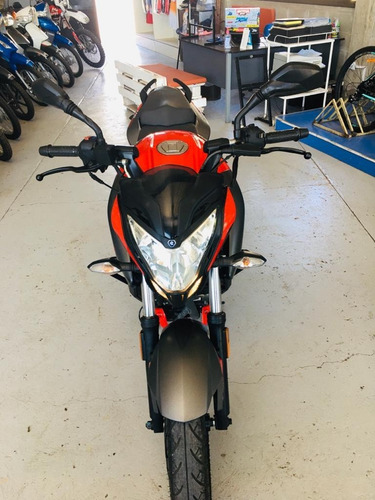 Bajaj Rouser Ns 200 Fi
