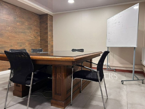 Imagen 12 de 12 de Gran Oficina Corporativa En Concepción