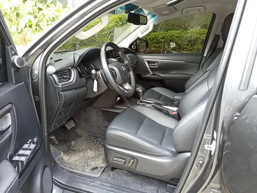 Toyota Fortuner 2.7l