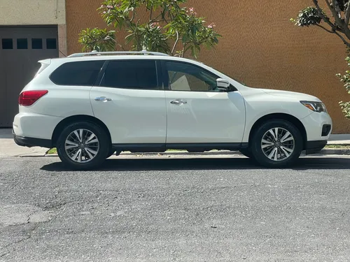 Nissan Pathfinder 3.5 Sense Cvt