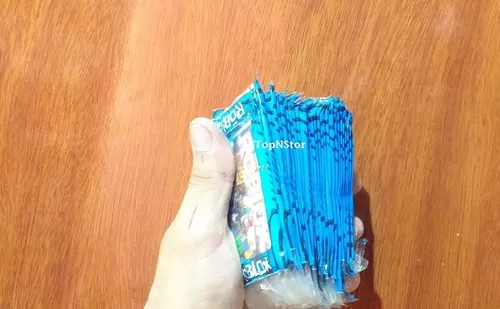 400 Cartinhas Roblox - 100 Pacotinhos Card Rôblox Cards