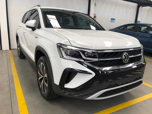 Imagen 19 de 25 de Volkswagen Taos 2023 1.4 250 Tsi Highline