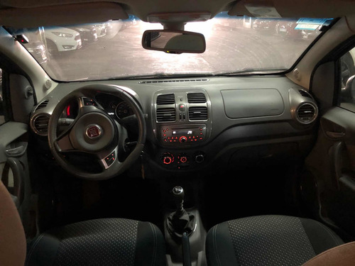 Fiat Grand Siena 1.6 Essence 115cv Pack Seguridad 2014