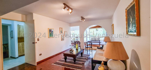 Venta De Bello Apartamento En Los Naranjos Del Cafetal Mls #24-21527