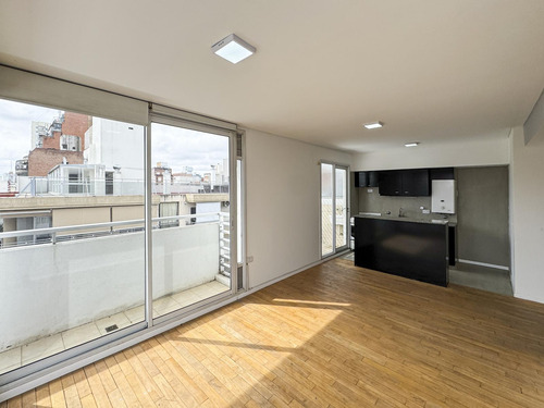 Departamento Piso Exclusivo Con 2 Dormitorios Y Mega Balcón