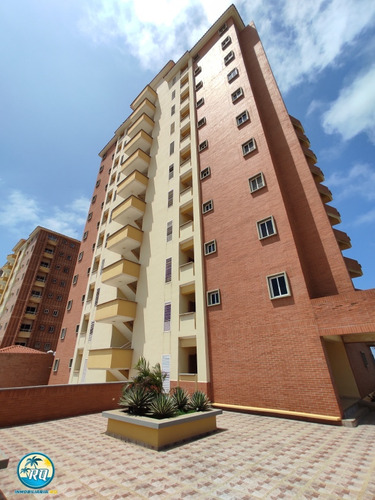 Res. Marian Suites - Apartamento Equipado En Venta.