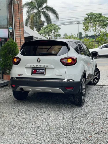 Renault Captur 2.0 Intens Automática