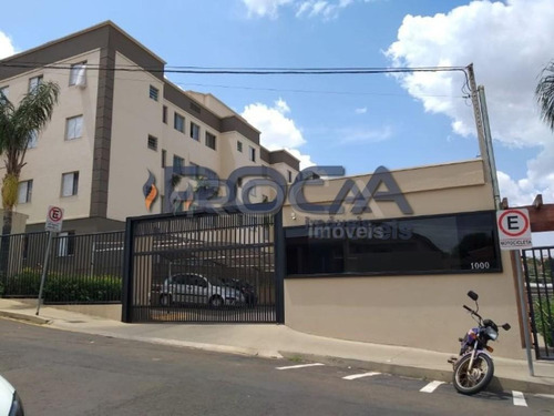 Venda De Apartamentos / Padrão Na Cidade De São Carlos 25378