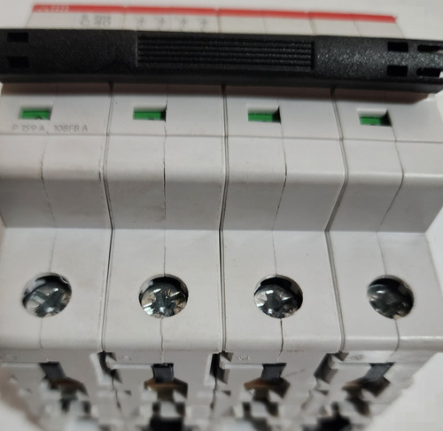 Interruptor Automatico Tetrapolar 4p 40a 6k 2cds254001r0404