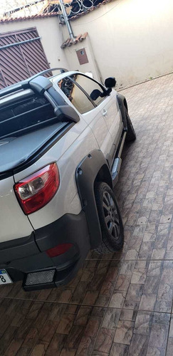 Imagem 6 de 6 de Fiat Strada 2019 1.8 16v Adventure Cab. Dupla Flex 3p