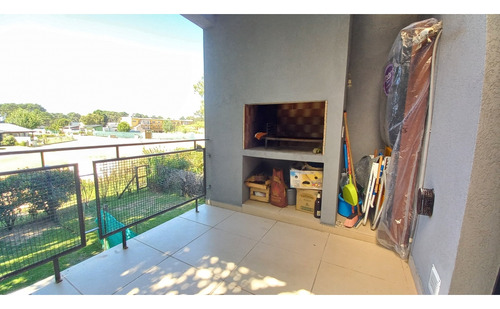 Monoambiente Valeria-ostende Con Balcon Y Terraza Propia
